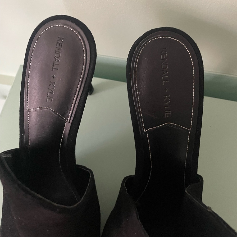 Women's Black Open-Toe Heels - Picture 6 of 12